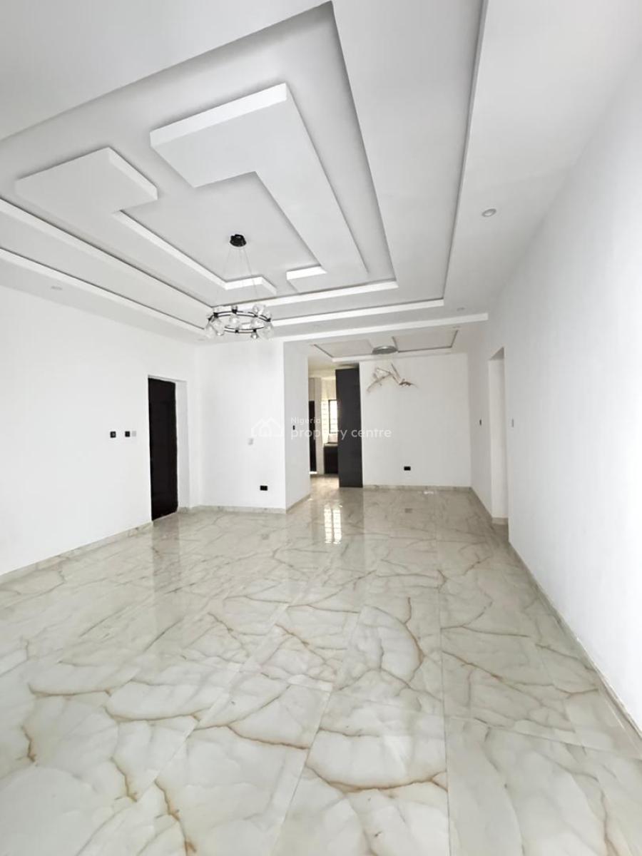 Beautiful Well Built 2 Bedroom & 3 Bedroom Apartment, Spaciously Built Apartment in a Secured Neighborhood, Surulere, Lagos, Flat / Apartment for Sale