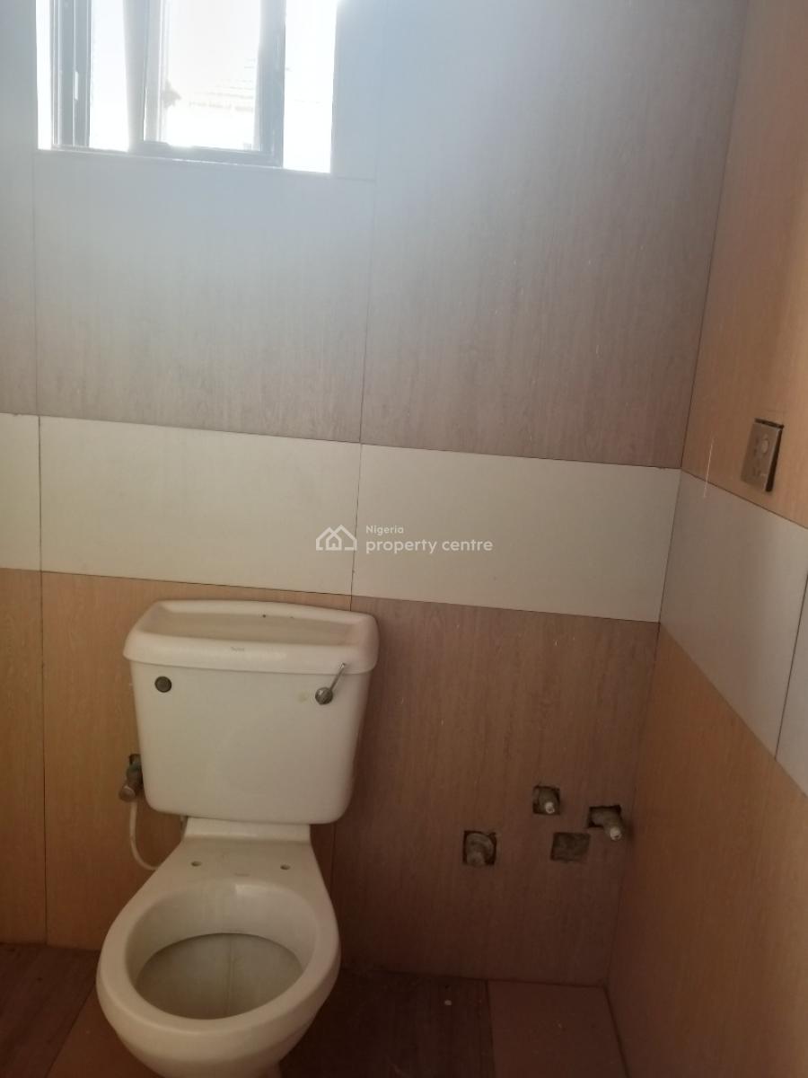 Luxury Standard Room Self Contained Apartment Ensuite., Ariyo Str Awoyaya New Road Gbetu, Awoyaya, Ibeju Lekki, Lagos, Self Contain (single Rooms) for Rent