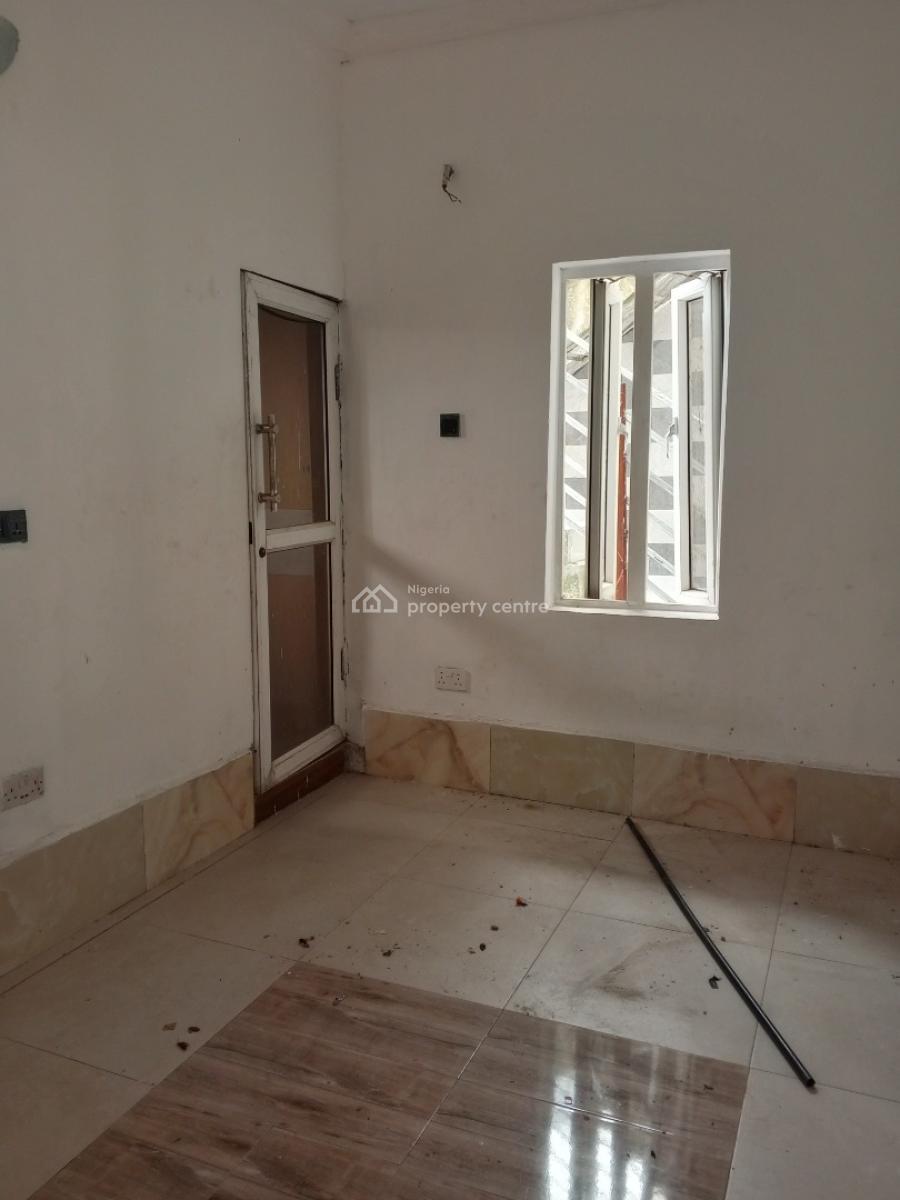 Luxury Standard Room Self Contained Apartment Ensuite., Ariyo Str Awoyaya New Road Gbetu, Awoyaya, Ibeju Lekki, Lagos, Self Contain (single Rooms) for Rent