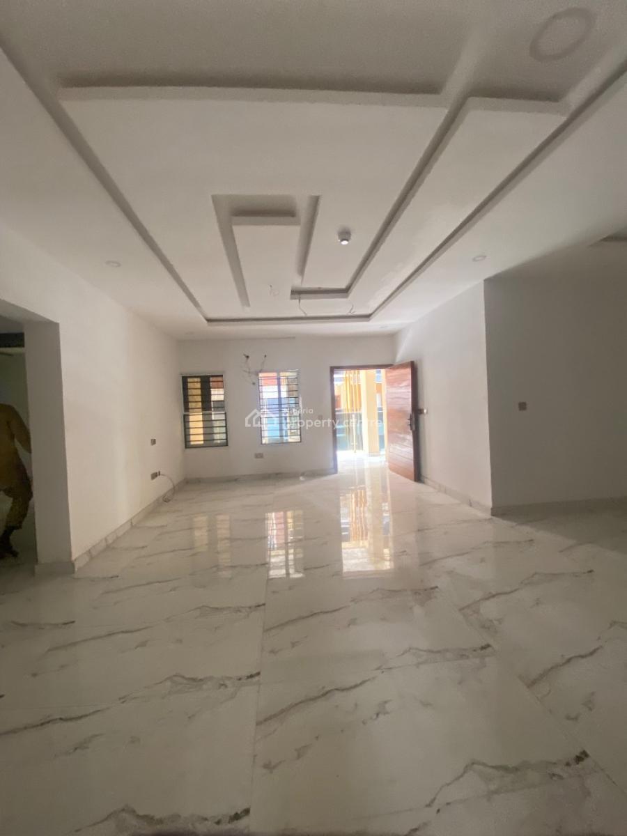 2 Bedroom Apartment, Lekki Phase 1, Lekki, Lagos, House for Rent