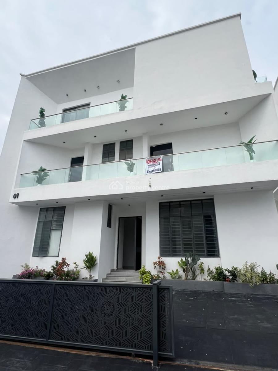 Luxury Built 6bedroom Fully Detached Duplex with Pool and Cinema Gym, Location: Chevron Lekki 💰price: 650m,swimming Pool• Gym• Entertainmen, Lekki, Lagos, Detached Duplex for Sale
