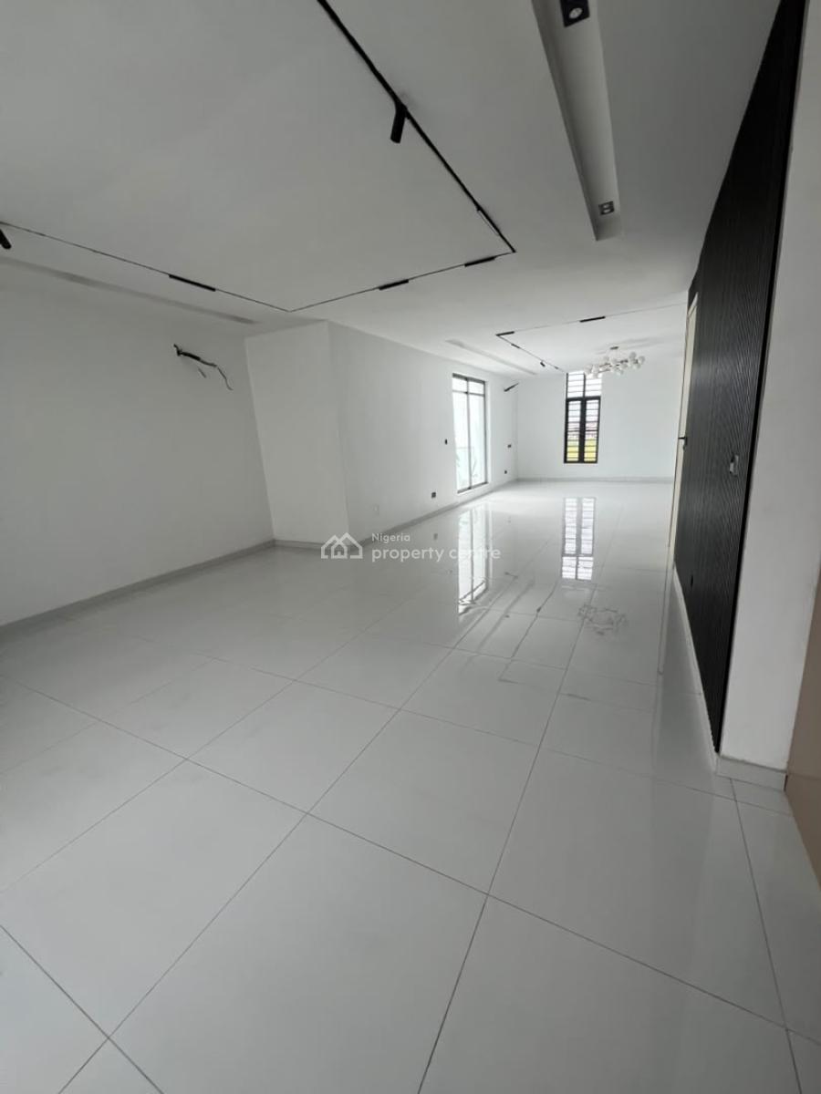 Luxury Built 6bedroom Fully Detached Duplex with Pool and Cinema Gym, Location: Chevron Lekki 💰price: 650m,swimming Pool• Gym• Entertainmen, Lekki, Lagos, Detached Duplex for Sale
