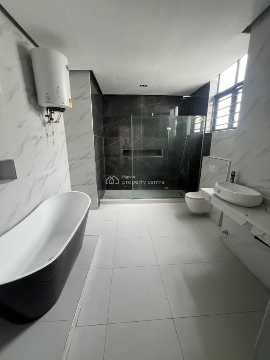 Luxury Built 6bedroom Fully Detached Duplex with Pool and Cinema Gym, Location: Chevron Lekki 💰price: 650m,swimming Pool• Gym• Entertainmen, Lekki, Lagos, Detached Duplex for Sale