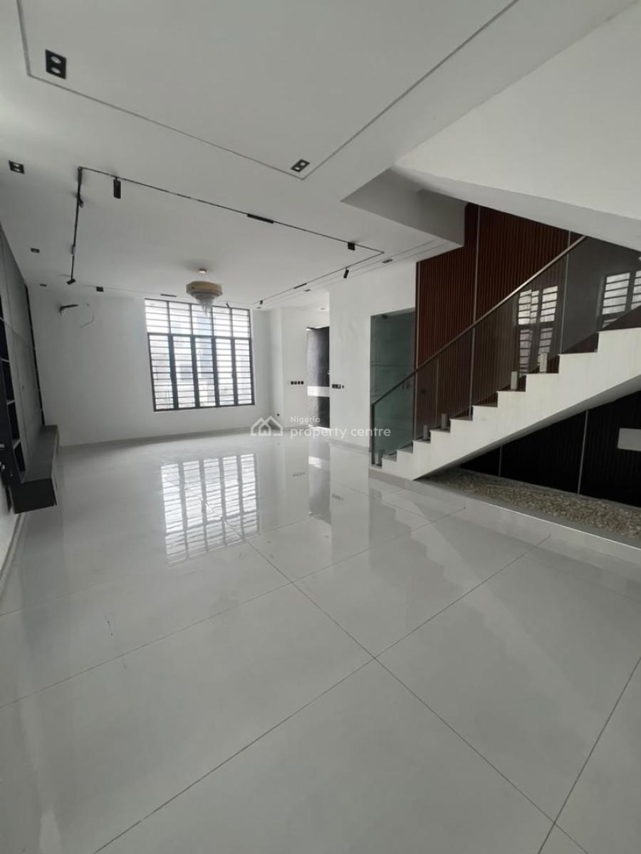 Luxury Built 6bedroom Fully Detached Duplex with Pool and Cinema Gym, Location: Chevron Lekki 💰price: 650m,swimming Pool• Gym• Entertainmen, Lekki, Lagos, Detached Duplex for Sale