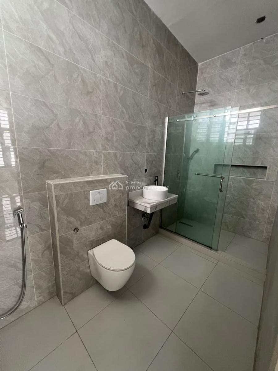 Luxury Built 6bedroom Fully Detached Duplex with Pool and Cinema Gym, Location: Chevron Lekki 💰price: 650m,swimming Pool• Gym• Entertainmen, Lekki, Lagos, Detached Duplex for Sale
