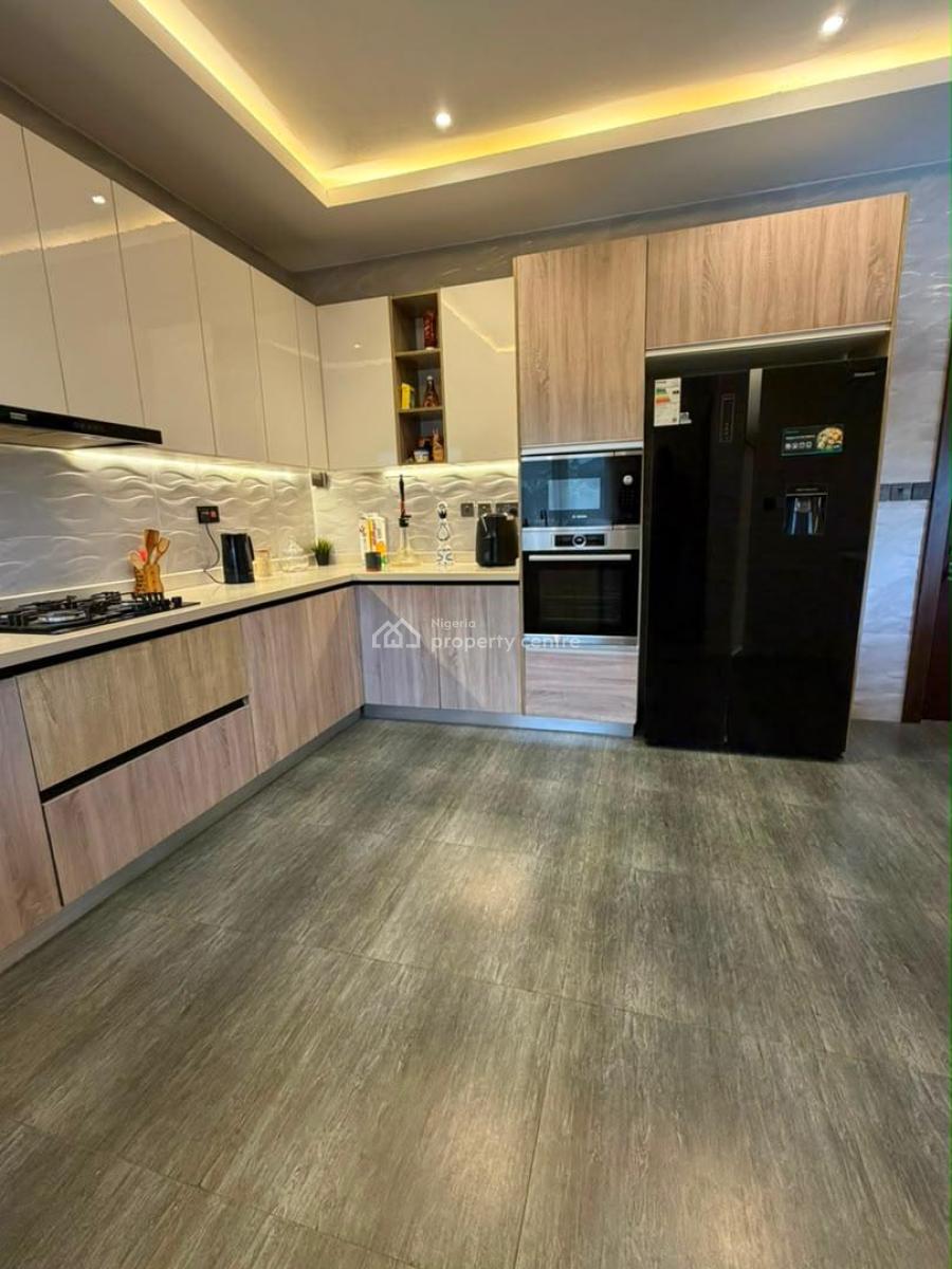 4 Bedroom Corner Piece En-suite Terrace with Maidens Room, Atlantic View Estate, By Chevron (right Hand Side ), Lekki, Lekki, Lagos, Terraced Duplex for Sale