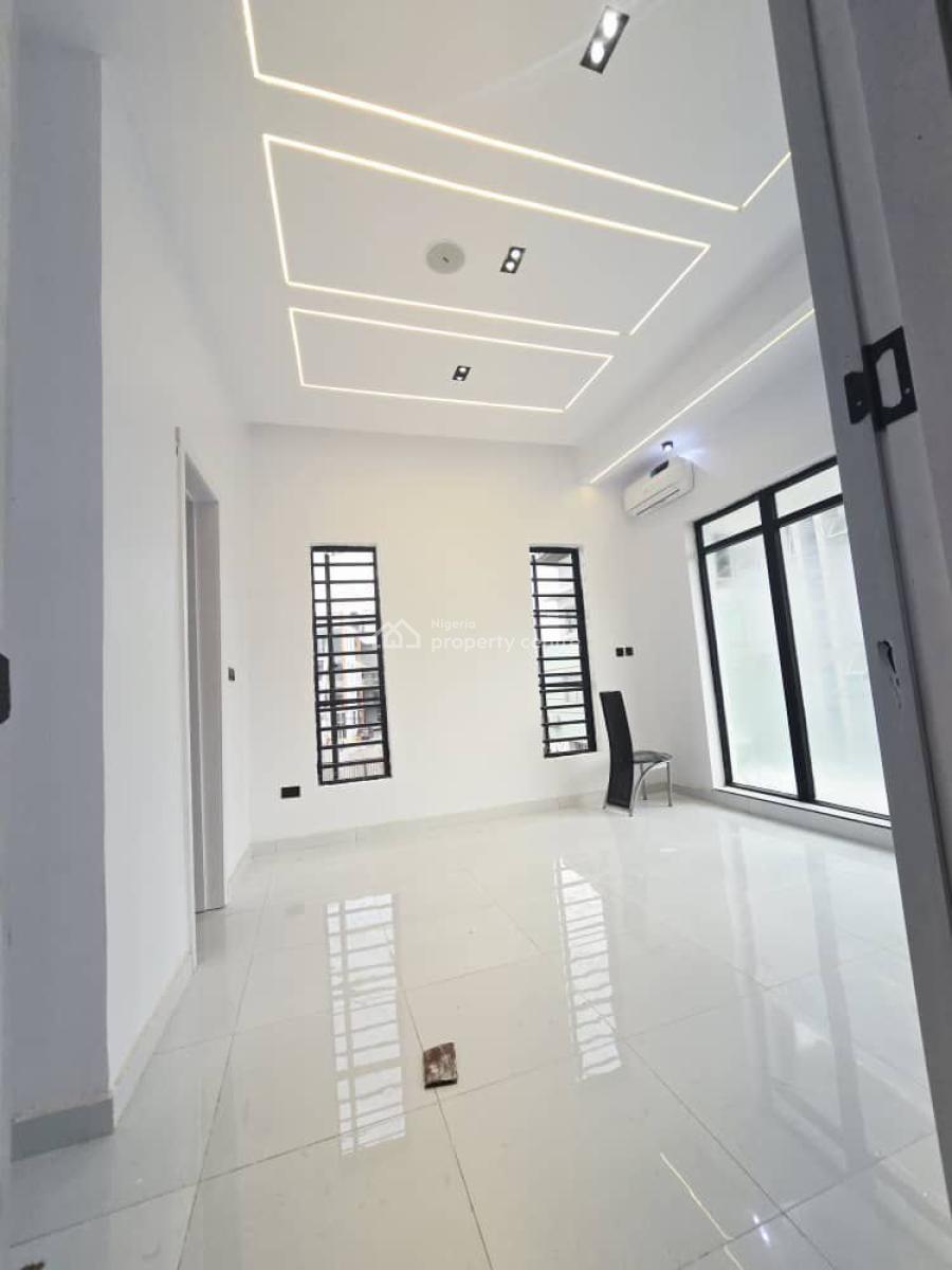 Contemporary 3-bedroom Terrace Duplex with Bq, Chevron Tollgate, Lekki, Lagos, Terraced Duplex for Sale