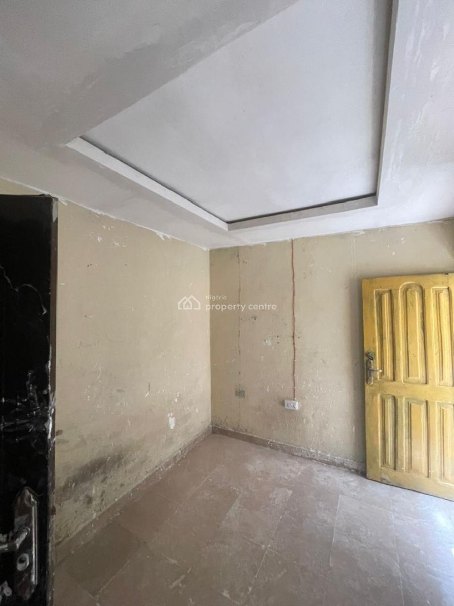 Sharp Selfcontain in Sangotedo, Shoperite, Sangotedo, Ajah, Lagos, Self Contain (single Rooms) for Rent