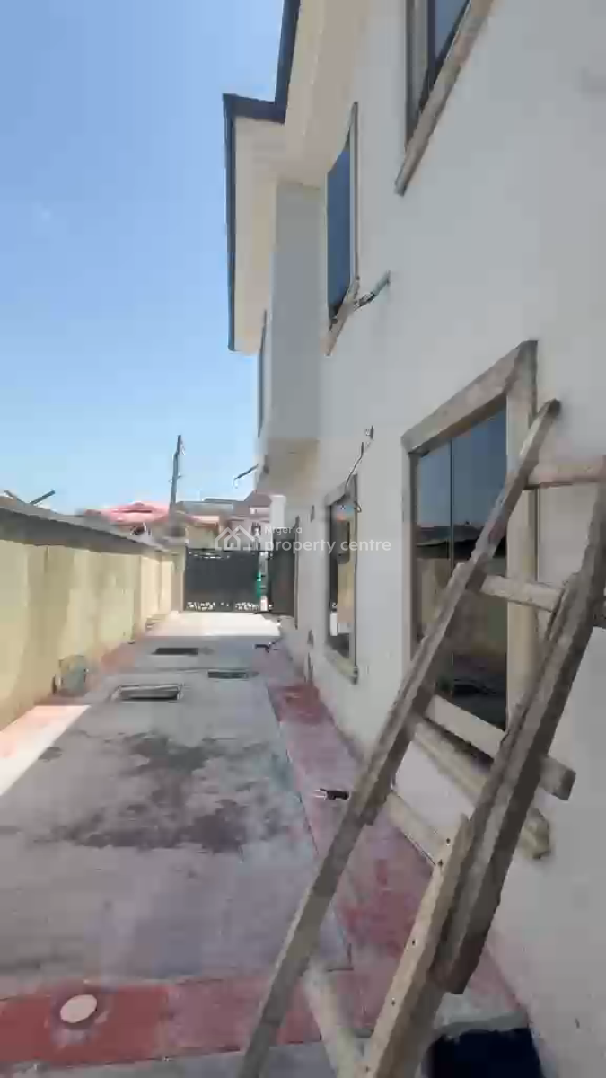 4 Bedroom Duplex, Self Compound, Lakeview Face 1 Estate Lagos, Amuwo Odofin, Lagos, Semi-detached Duplex for Sale