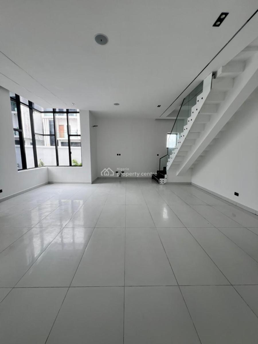 Classy 5-bedroom Detached Duplex with Bq & Swimming Pool, Orchid, Lekki, Lagos, Detached Duplex for Sale