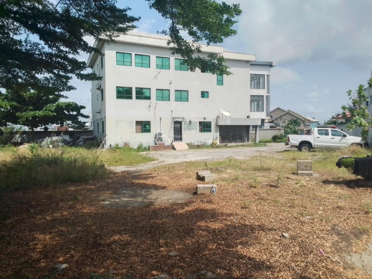 Prime Commercial Land Facing The Expressway, Lekki Phase 1, Lekki, Lagos, Commercial Land for Sale