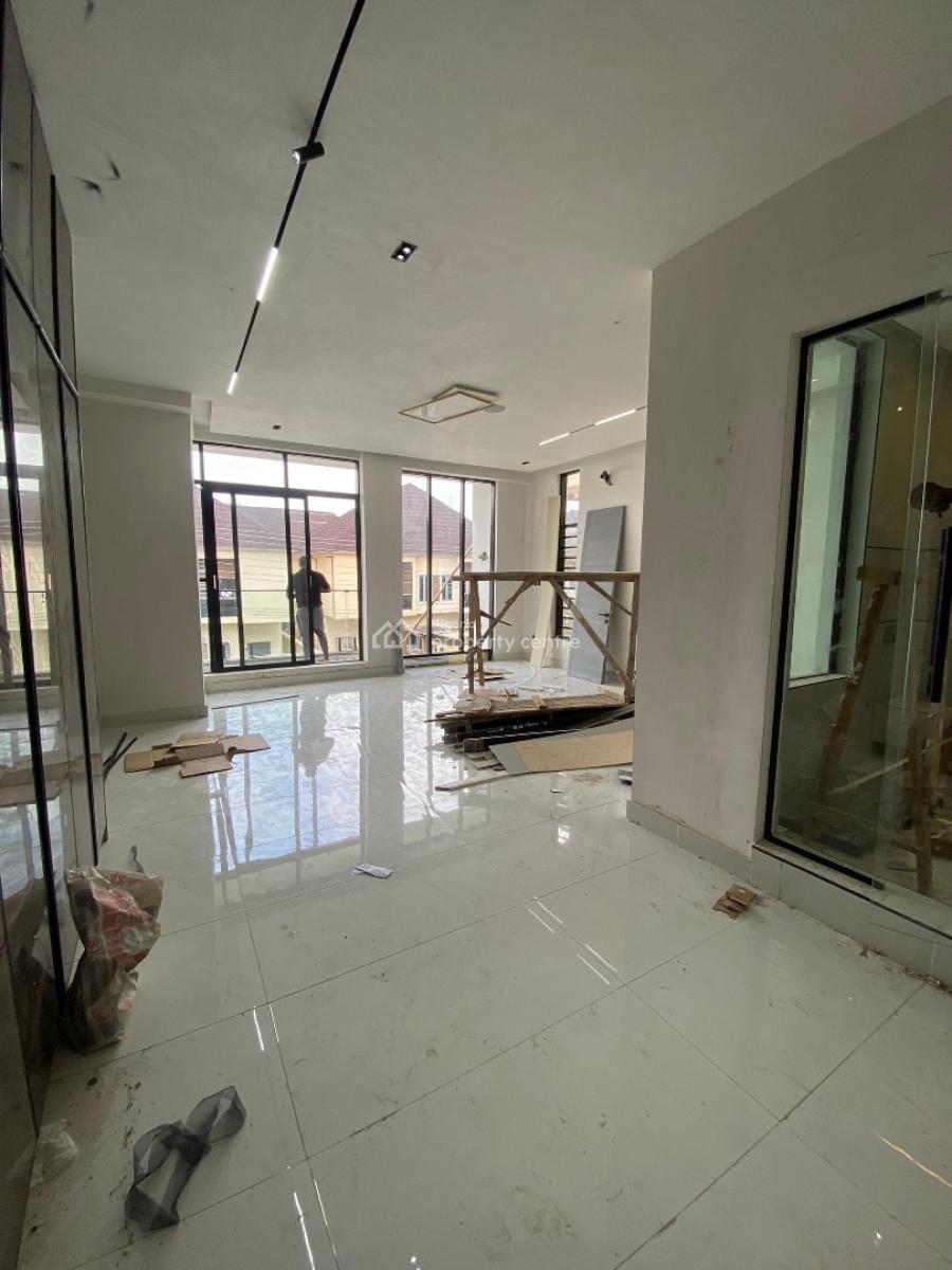 Well-built 5-bedroom Detached Duplex with Bq & Swimming Pool, Orchid, Lekki, Lagos, Detached Duplex for Sale