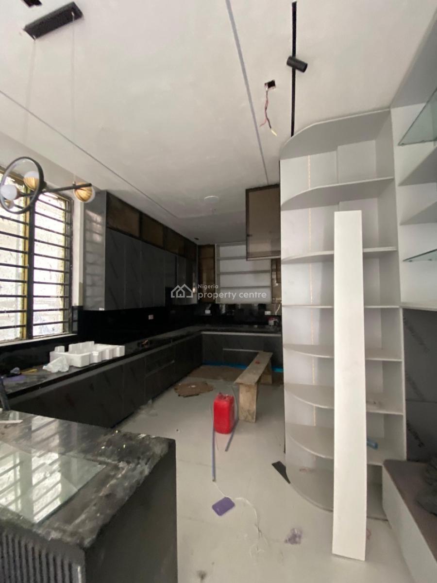 Well-built 5-bedroom Detached Duplex with Bq & Swimming Pool, Orchid, Lekki, Lagos, Detached Duplex for Sale