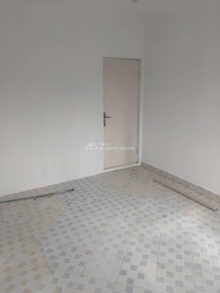 Mini Flat, Shoprite Road Osapa,  Lekki, Osapa, Lekki, Lagos, Mini Flat (room and Parlour) for Rent