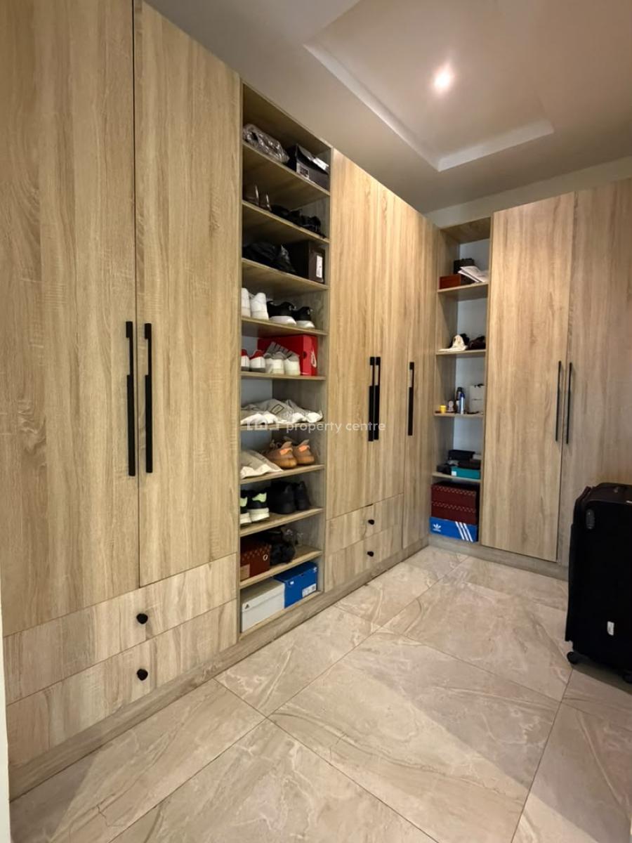 Direct Brief  4 Bedroom Corner Piece Terrace with Maidens Room, Atlantic Beach Estate By New Road Chevron, Lekki, Lekki, Lagos, Terraced Duplex for Sale