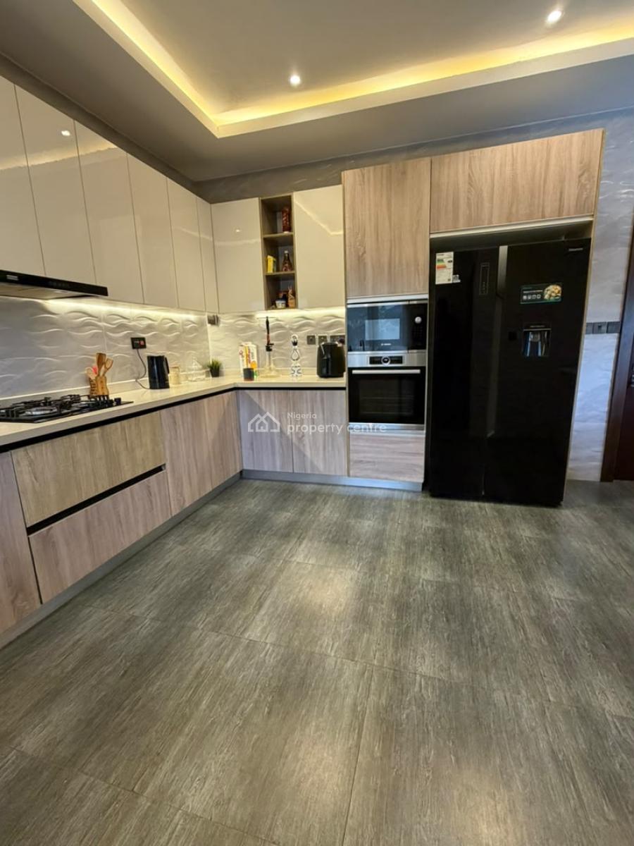 Direct Brief  4 Bedroom Corner Piece Terrace with Maidens Room, Atlantic Beach Estate By New Road Chevron, Lekki, Lekki, Lagos, Terraced Duplex for Sale