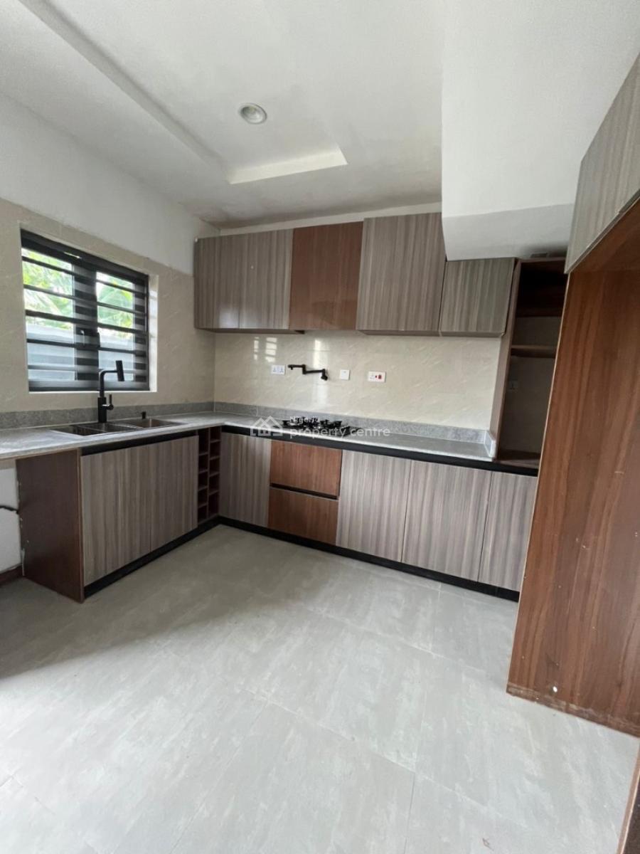 Newly Built and Neatly Finished 4 Bedroom Terrace Duplex Available, Lekki Scheme 2, Via Abraham Adesanya, Lekki Phase 2, Lekki, Lagos, Terraced Duplex for Rent