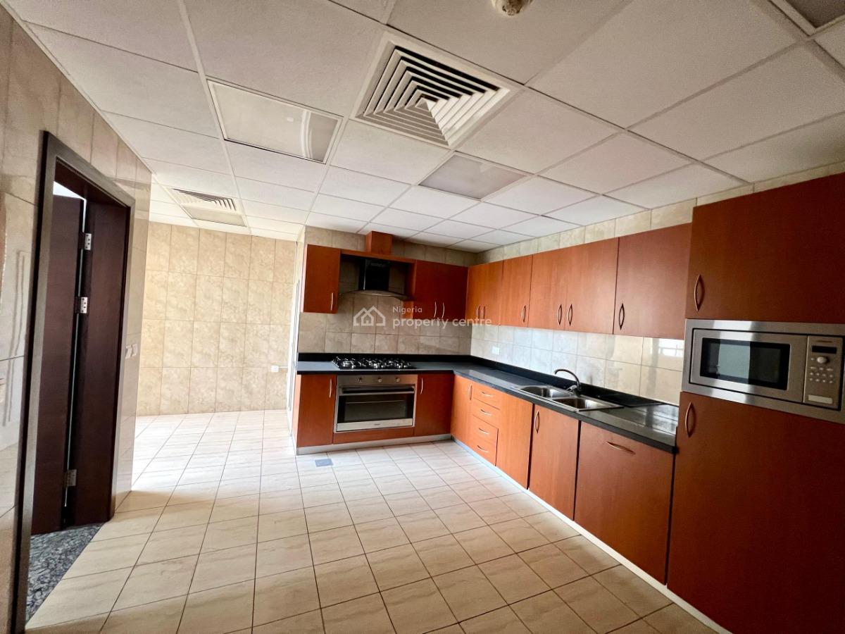 4-bedroom Apartment with a Maids Room  Fully Serviced, Banana Island Ikoyi, Banana Island, Ikoyi, Lagos, Flat / Apartment for Sale