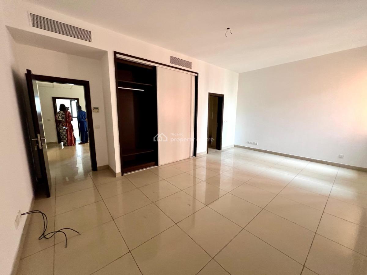 4-bedroom Apartment with a Maids Room  Fully Serviced, Banana Island Ikoyi, Banana Island, Ikoyi, Lagos, Flat / Apartment for Sale
