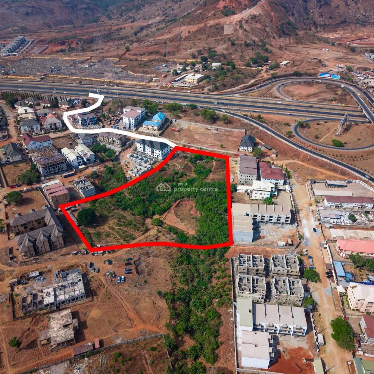 a Prime 1.8 Hectares Mixed-use Development Land, Katampe, Abuja, Mixed-use Land for Sale