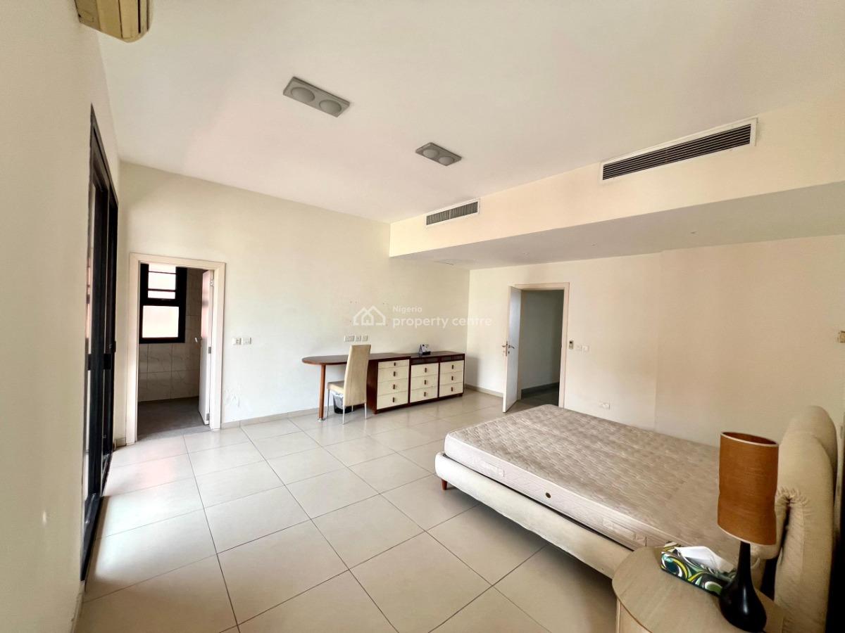 Ocean View 4-bedroom Penthouse Apartment with 2 Maids Room, Banana Island Lkoyi, Banana Island, Ikoyi, Lagos, Flat / Apartment for Sale