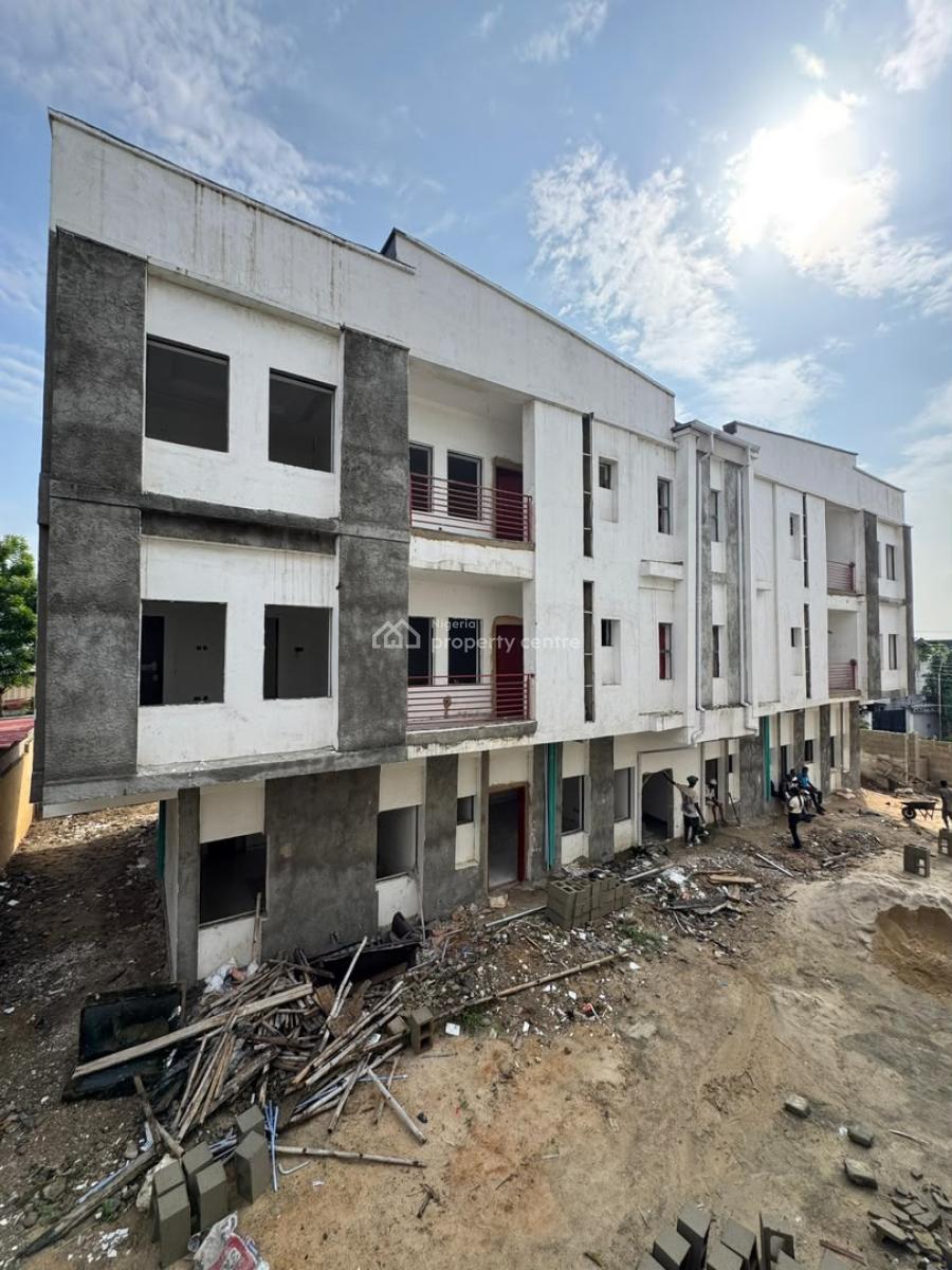 Gorgeously Built 3 Bedroom Apartment, Anthony, Maryland, Lagos, Flat / Apartment for Sale