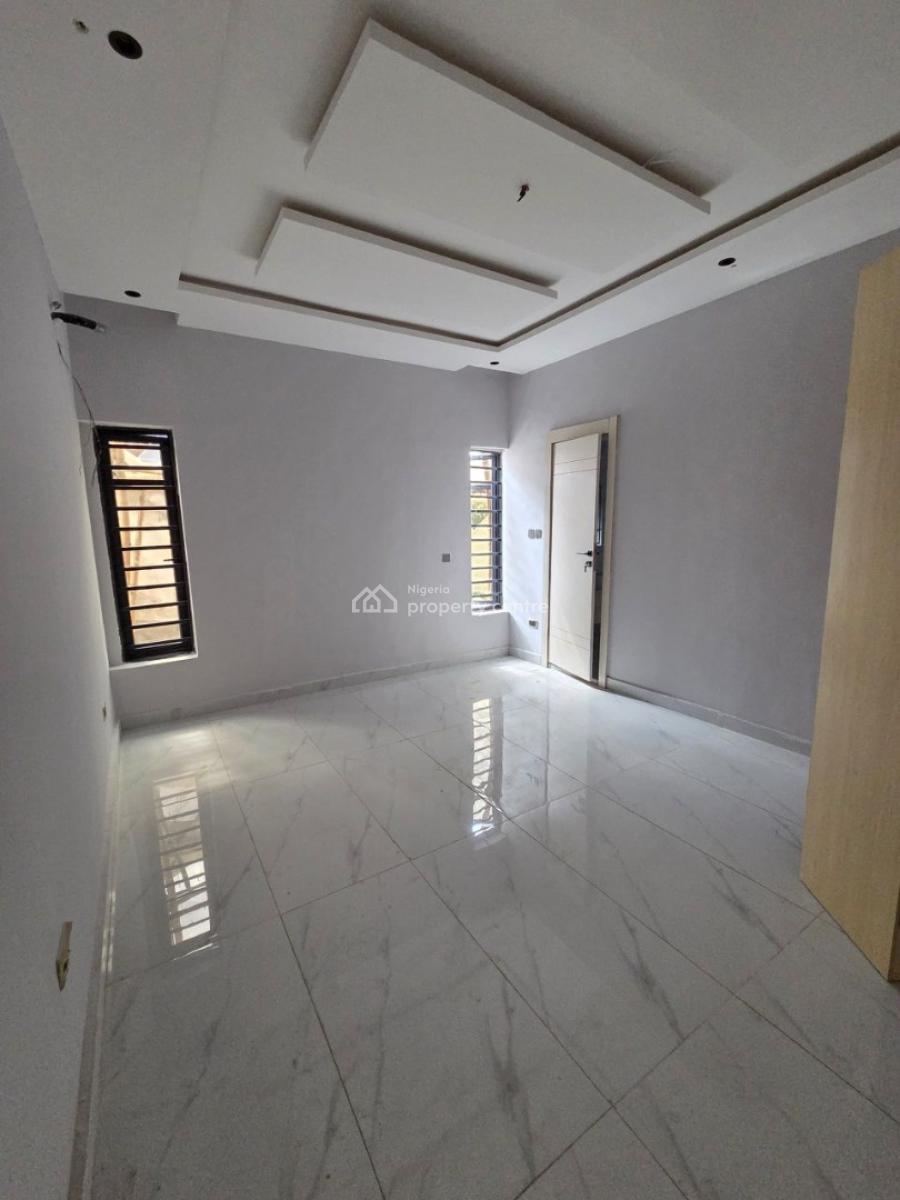Excellently Built 3 Bedroom Apartment with in a Secured Estate, Maryland, Ikeja, Lagos, Flat / Apartment for Sale