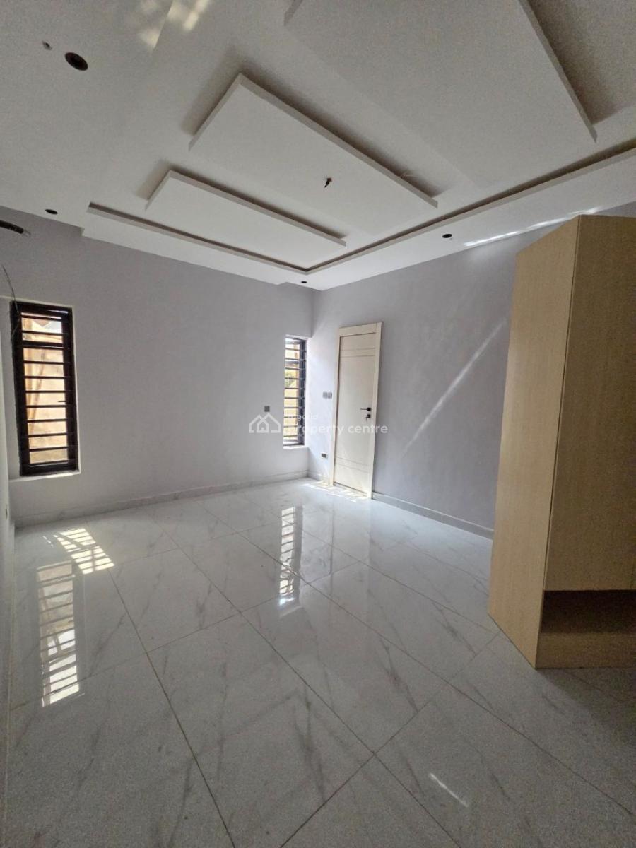 Excellently Built 3 Bedroom Apartment with in a Secured Estate, Maryland, Ikeja, Lagos, Flat / Apartment for Sale