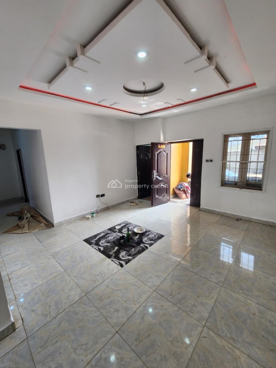 Luxury Two Bedroom Block of Flat, Dawaki District, Dawaki, Gwarinpa, Abuja, Flat / Apartment for Rent
