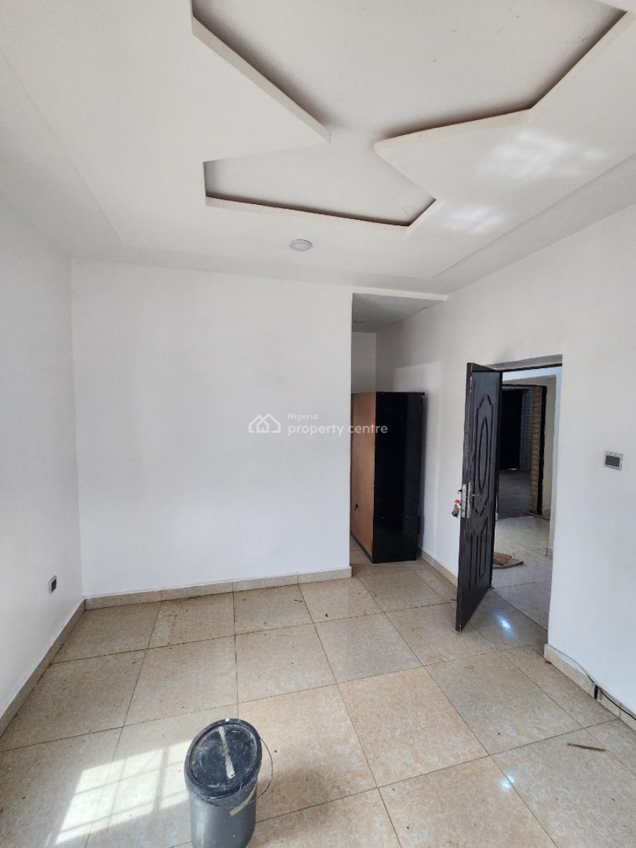 Luxury Two Bedroom Block of Flat, Dawaki District, Dawaki, Gwarinpa, Abuja, Flat / Apartment for Rent