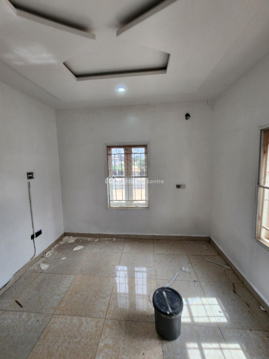 Luxury Two Bedroom Block of Flat, Dawaki District, Dawaki, Gwarinpa, Abuja, Flat / Apartment for Rent