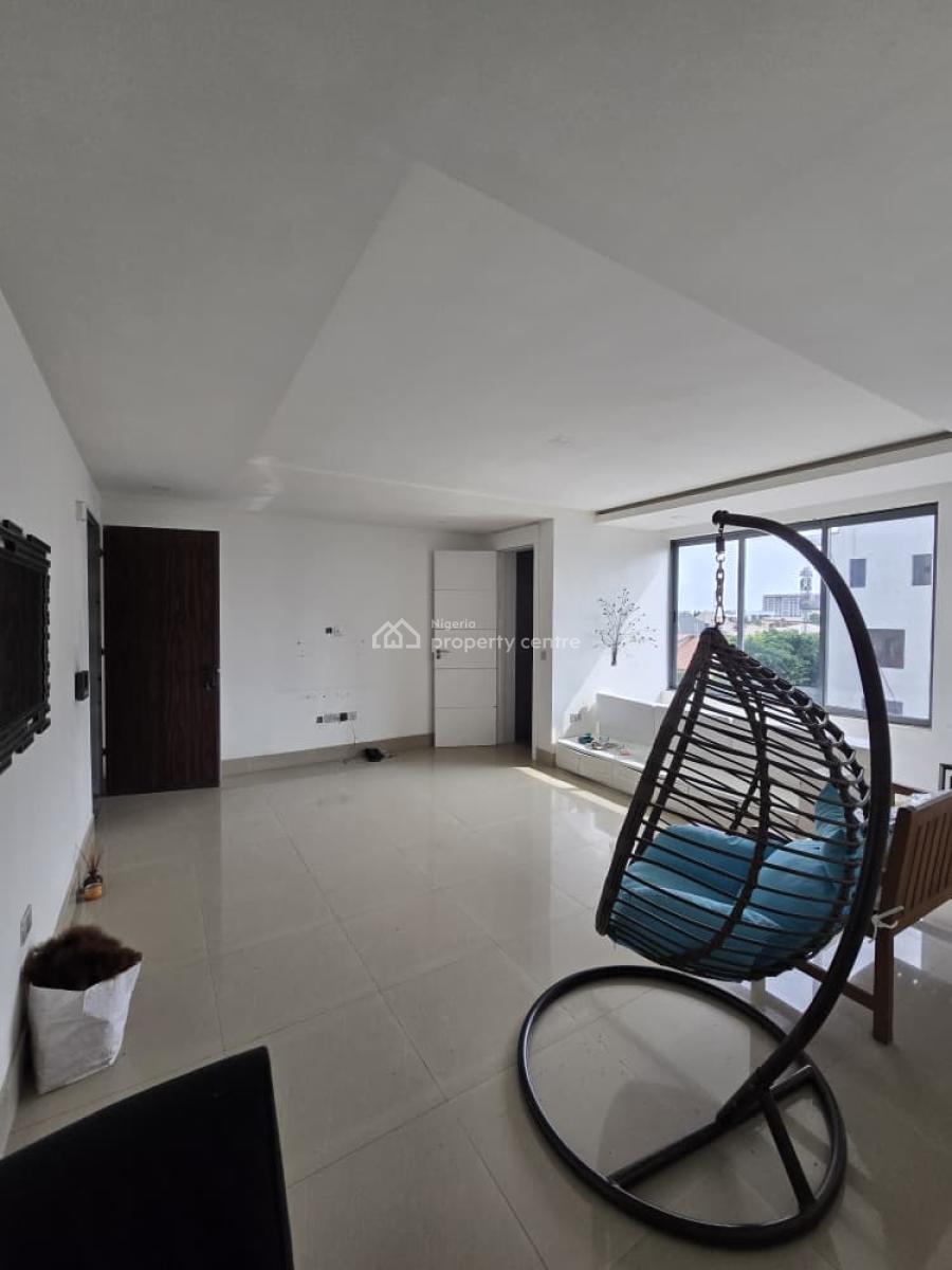 Spacious 1 Bedroom with Pool and Gym, Off Admiralty Way, Lekki, Lagos, Mini Flat (room and Parlour) for Sale