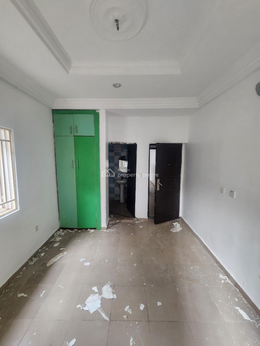 Luxury Two Bedroom Block of Flat, News Engineering, Dawaki, Gwarinpa, Abuja, Flat / Apartment for Rent
