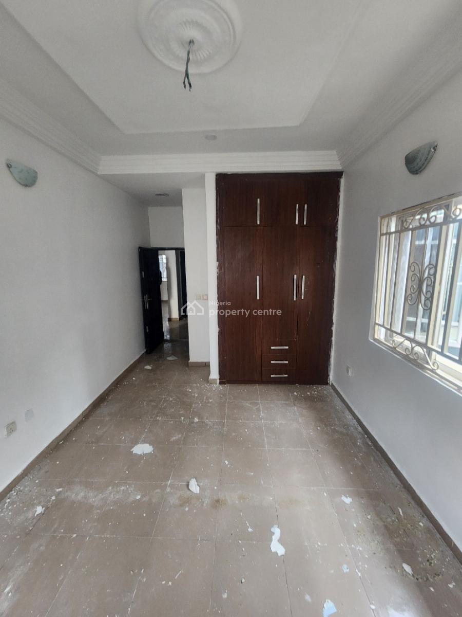 Luxury Two Bedroom Block of Flat, News Engineering, Dawaki, Gwarinpa, Abuja, Flat / Apartment for Rent