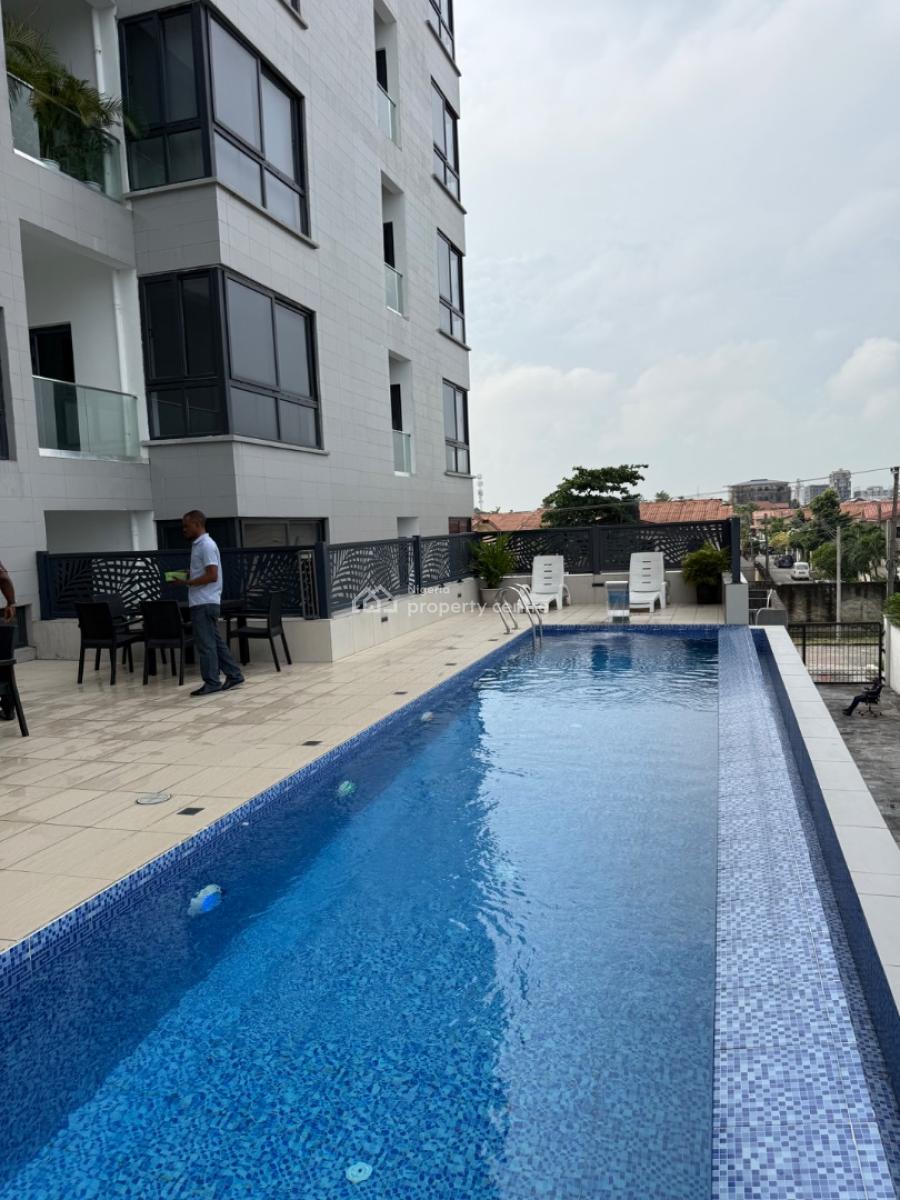 Well Build 3 Bedroom High-rise Apartment, Off Durosinmi Etti Drive, Lekki, Lagos, Flat / Apartment for Sale