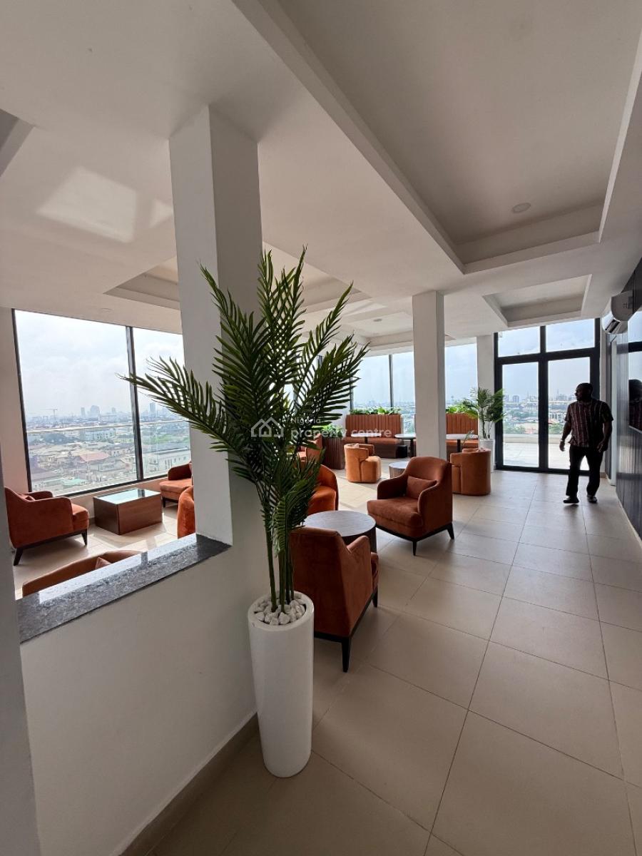 Well Build 3 Bedroom High-rise Apartment, Off Durosinmi Etti Drive, Lekki, Lagos, Flat / Apartment for Sale