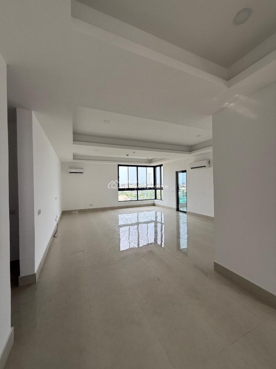 Well Build 3 Bedroom High-rise Apartment, Off Durosinmi Etti Drive, Lekki, Lagos, Flat / Apartment for Sale