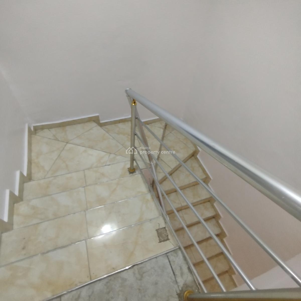 Nice 4 Bedroom Terrace Duplex, Oral Estate Extension, Lekki Expressway, Lekki, Lagos, Terraced Duplex for Rent