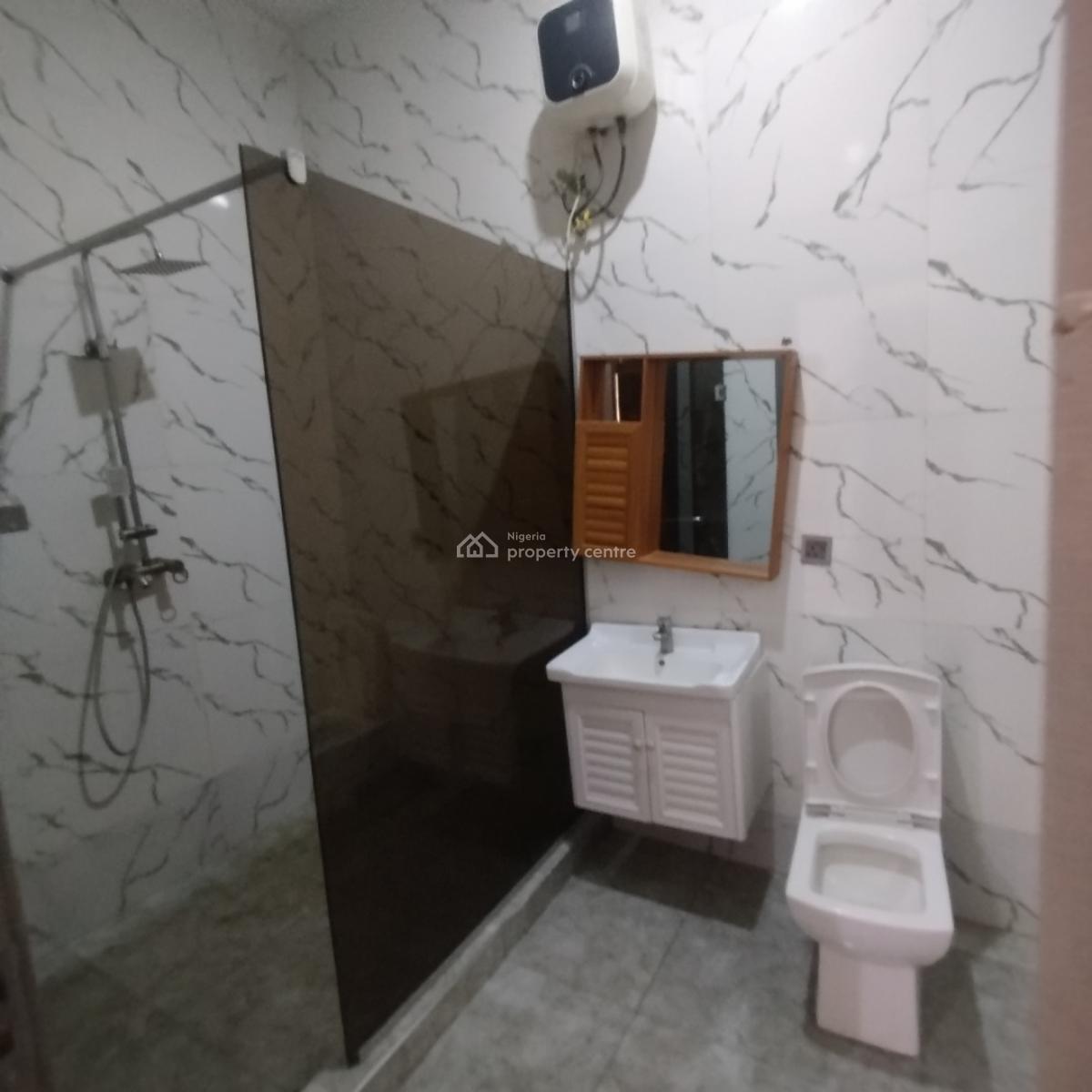 Nice 4 Bedroom Terrace Duplex, Oral Estate Extension, Lekki Expressway, Lekki, Lagos, Terraced Duplex for Rent