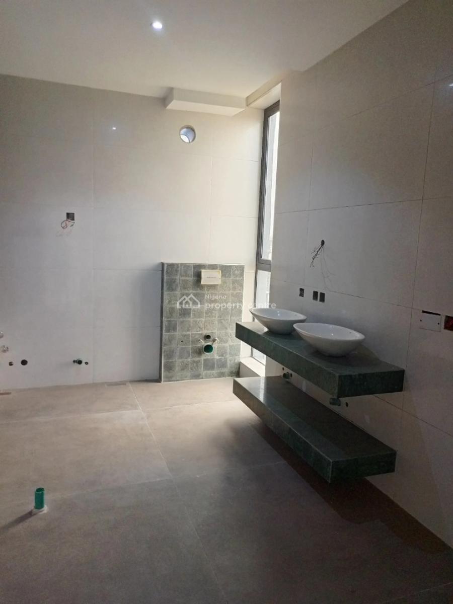 Luxury 14 Rooms Mansion with 4 Seating Rooms  6bq Elevator  Cinema, Ikoyi, Ikoyi, Lagos, Detached Duplex for Sale
