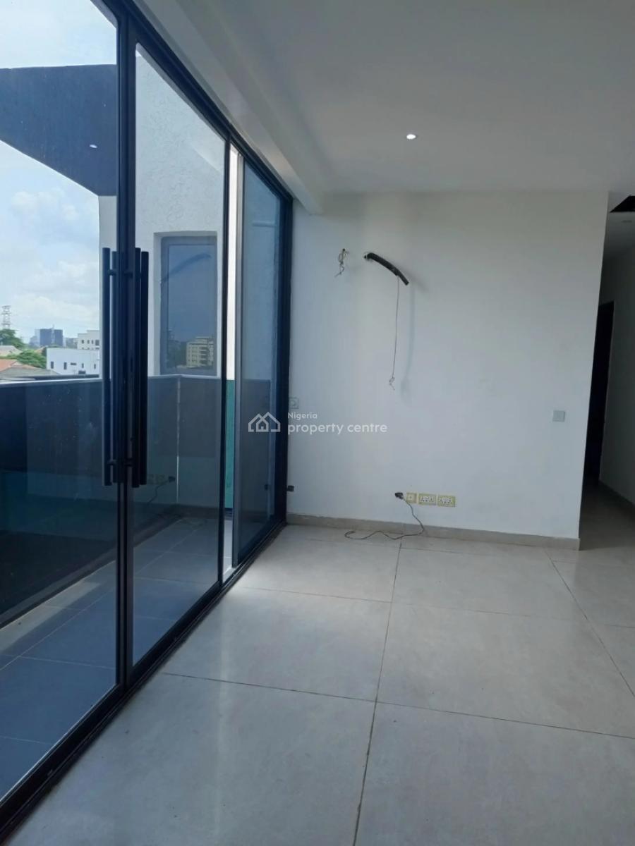 Luxury 14 Rooms Mansion with 4 Seating Rooms  6bq Elevator  Cinema, Ikoyi, Ikoyi, Lagos, Detached Duplex for Sale