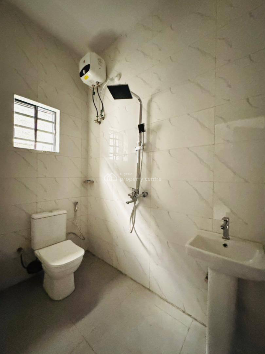 Spaciously Built 4 Bedroom Semi Detached Duplex, Yaba, Lagos, Semi-detached Duplex for Sale