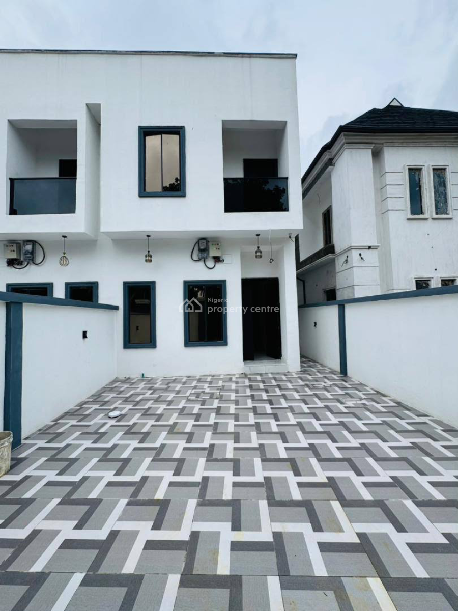 Spaciously Built 4 Bedroom Semi Detached Duplex, Yaba, Lagos, Semi-detached Duplex for Sale