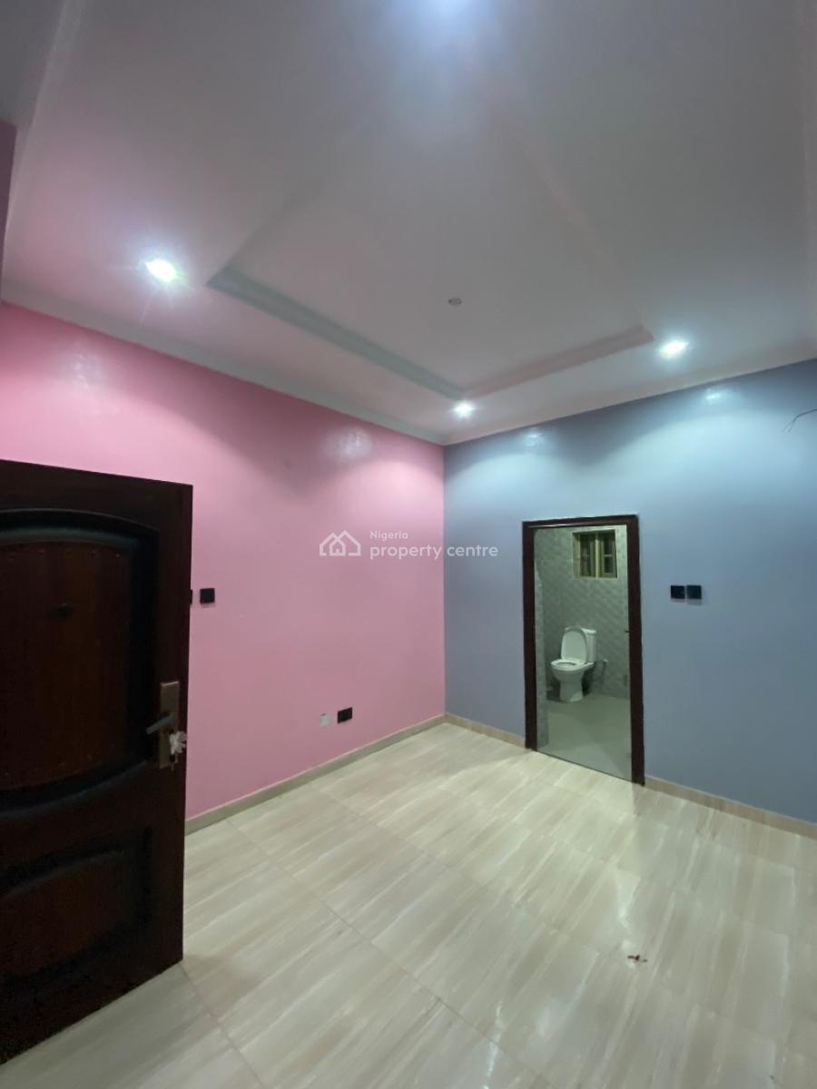 Standard 3 Bedroom Apartment with Two Tenants in The Compound, Off Peaceland Ogombo, Ajah, Lagos, Flat / Apartment for Rent