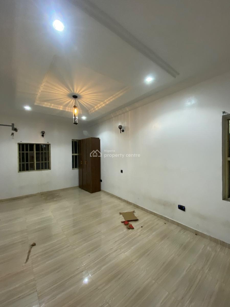Standard 3 Bedroom Apartment with Two Tenants in The Compound, Off Peaceland Ogombo, Ajah, Lagos, Flat / Apartment for Rent