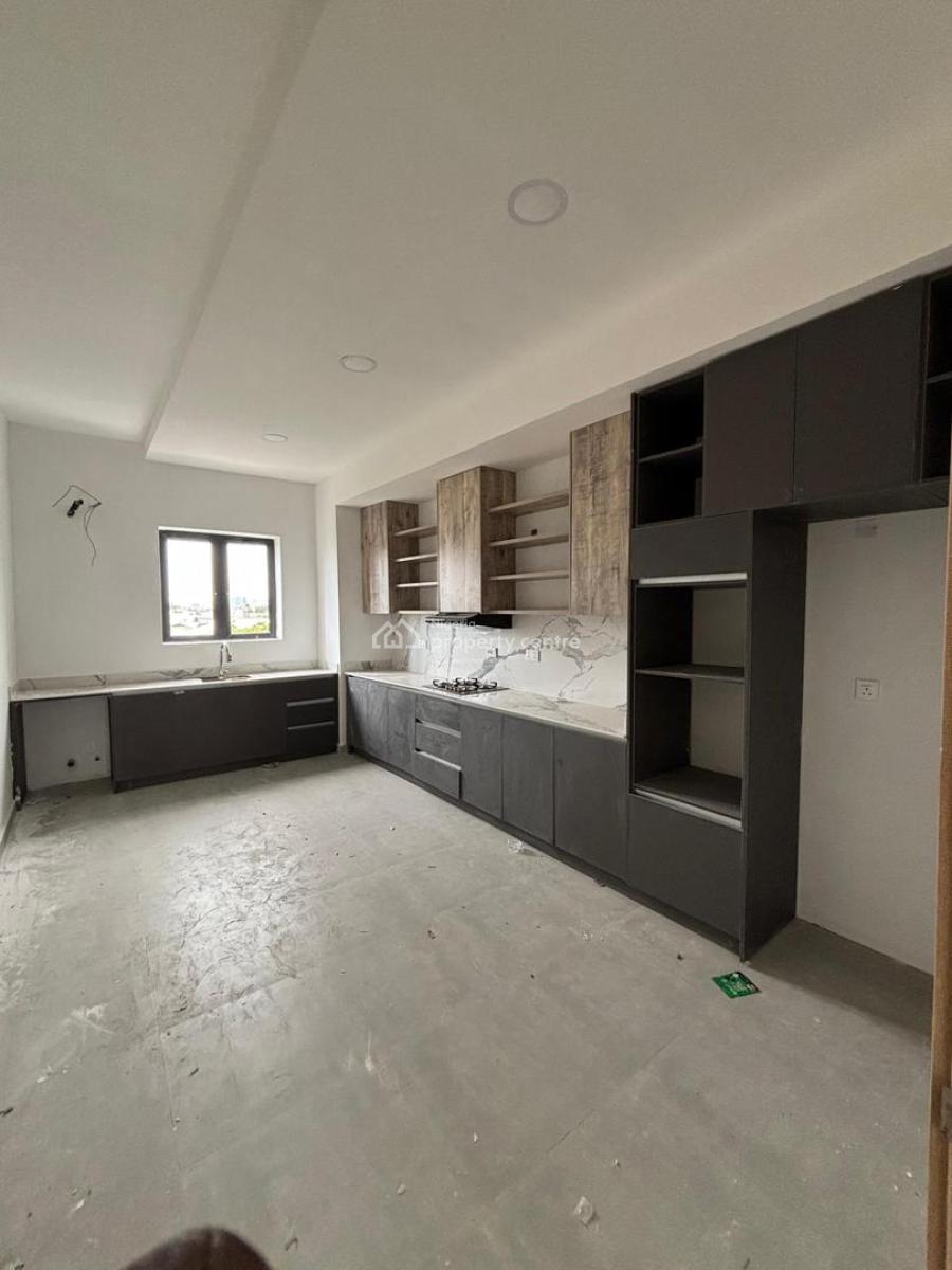 Well Built and Solid Seaview 2 Bedroom Furnished Apartment, Lekki Right, Lekki Phase 1, Lekki, Lagos, Flat / Apartment for Rent