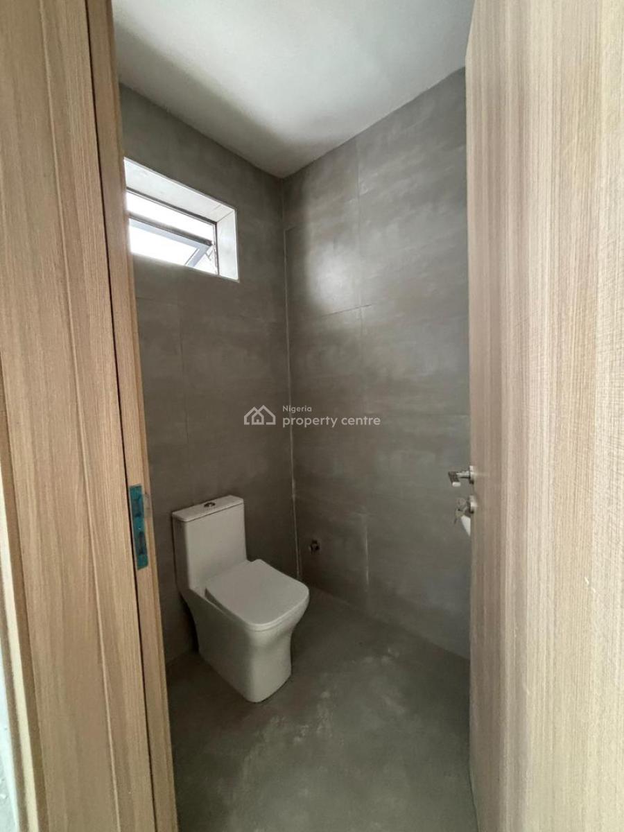 Well Built and Solid Seaview 2 Bedroom Furnished Apartment, Lekki Right, Lekki Phase 1, Lekki, Lagos, Flat / Apartment for Rent
