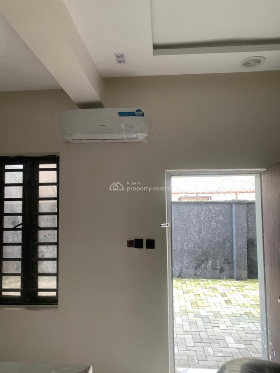 Fully Serviced and Functional Well Finished 1 Bedroom  Apartment, Igbo Efon, Lekki, Lagos, Flat / Apartment for Rent