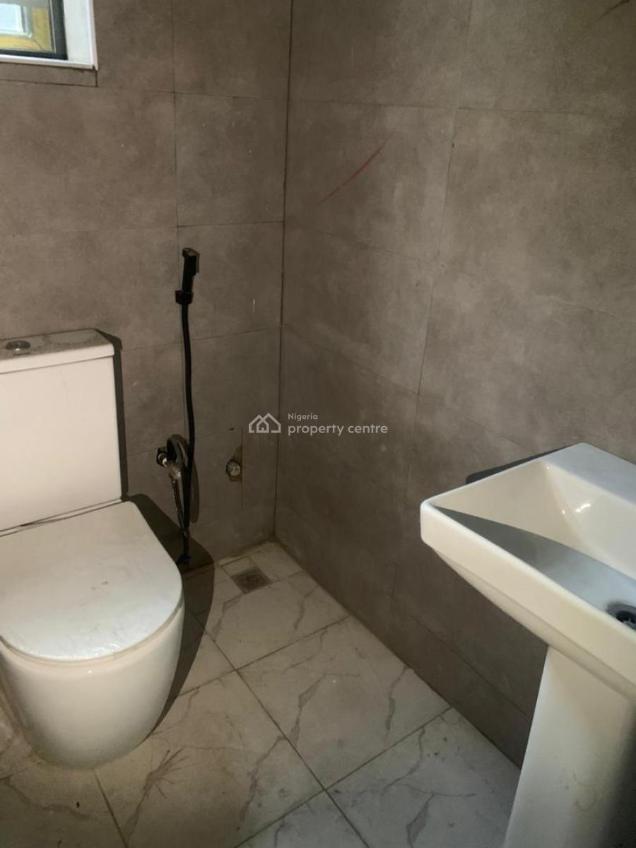 Fully Serviced and Functional Well Finished 1 Bedroom  Apartment, Igbo Efon, Lekki, Lagos, Flat / Apartment for Rent