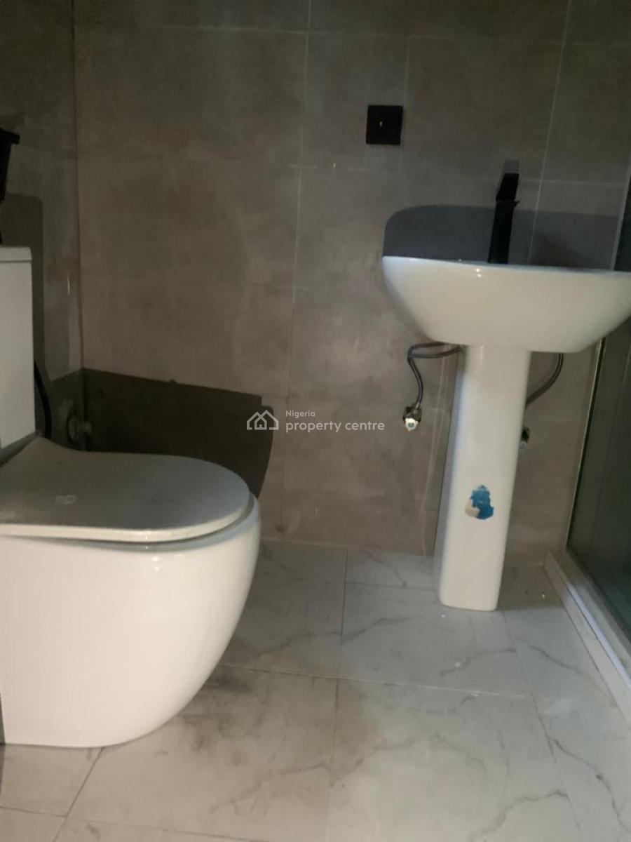 Fully Serviced and Functional Well Finished 1 Bedroom  Apartment, Igbo Efon, Lekki, Lagos, Flat / Apartment for Rent